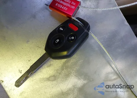 2011 Subaru Outback 2.5I Premium z USA, uszkodzony, nr VIN 4S4BRCCC6B3373174